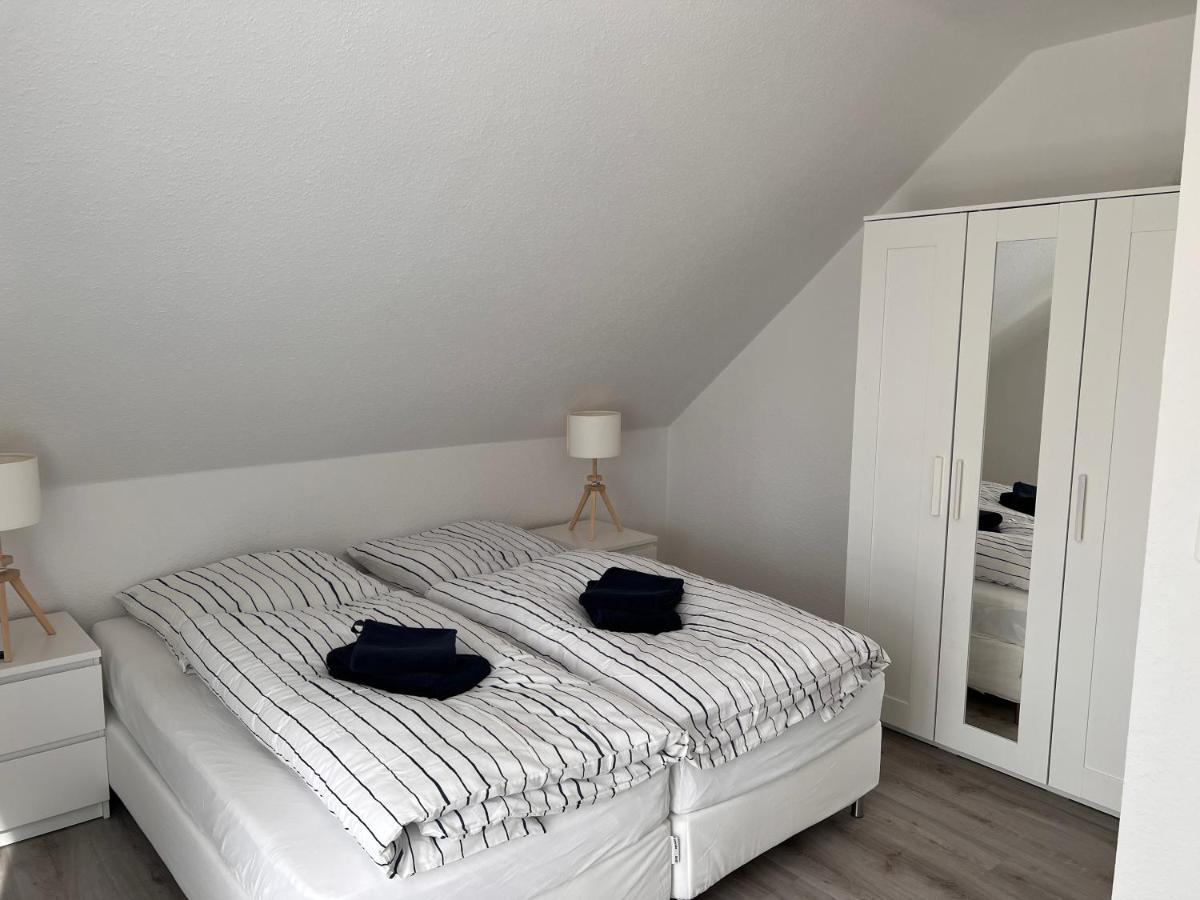 Grosszuegige 3 Zkb Mit 80M² Apartman Wilhelmshaven Kültér fotó